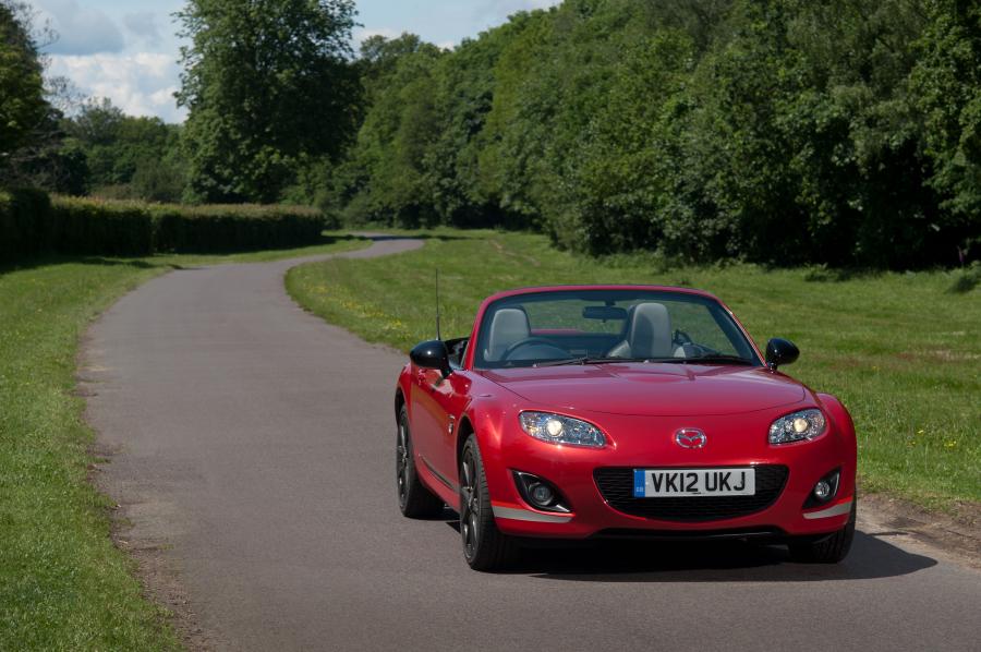  Mazda MX-5 Kuro 2012 года  (UK) (фото 53 из 54)